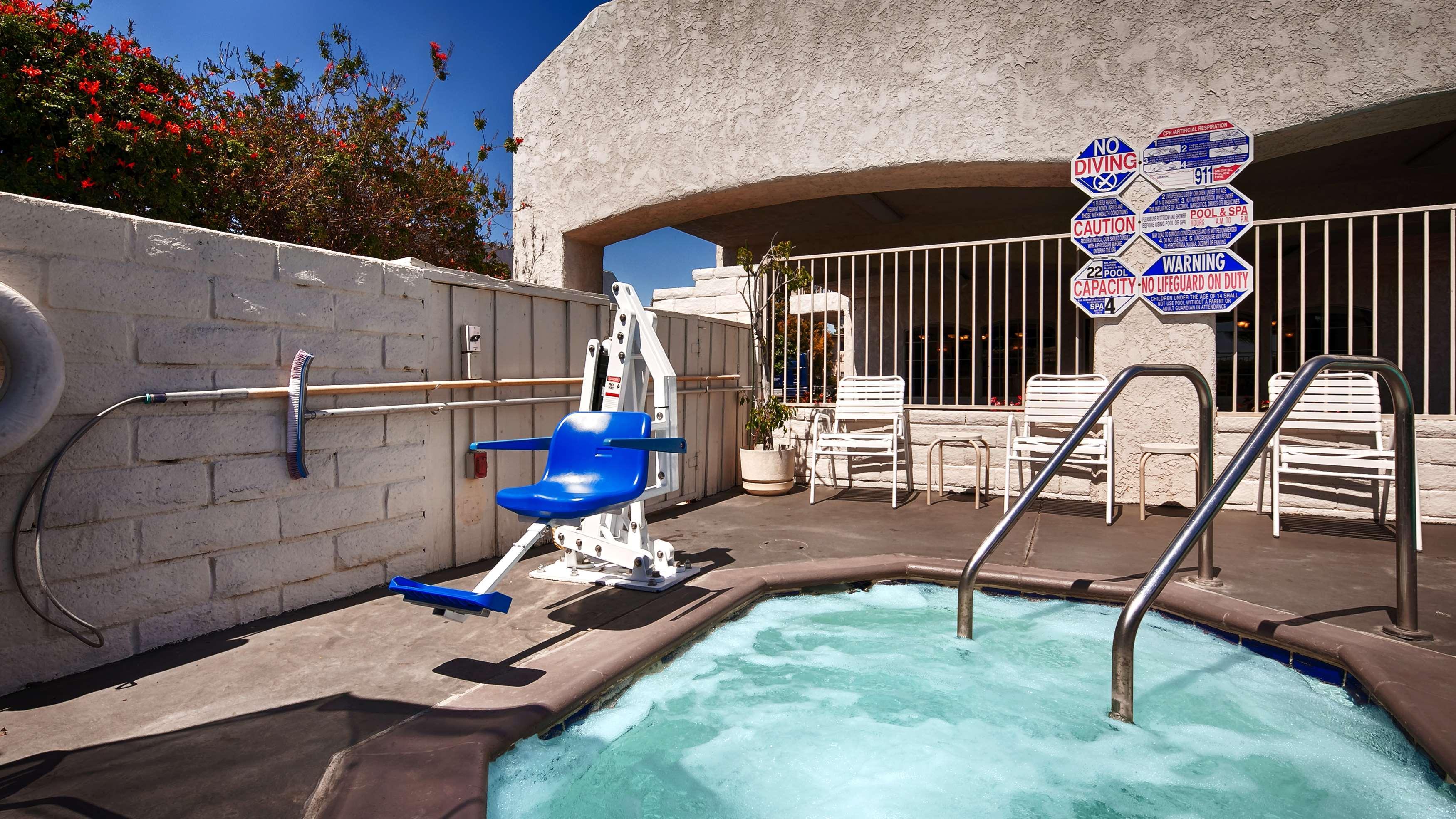 Surestay Hotel By Best Western Camarillo Exterior photo